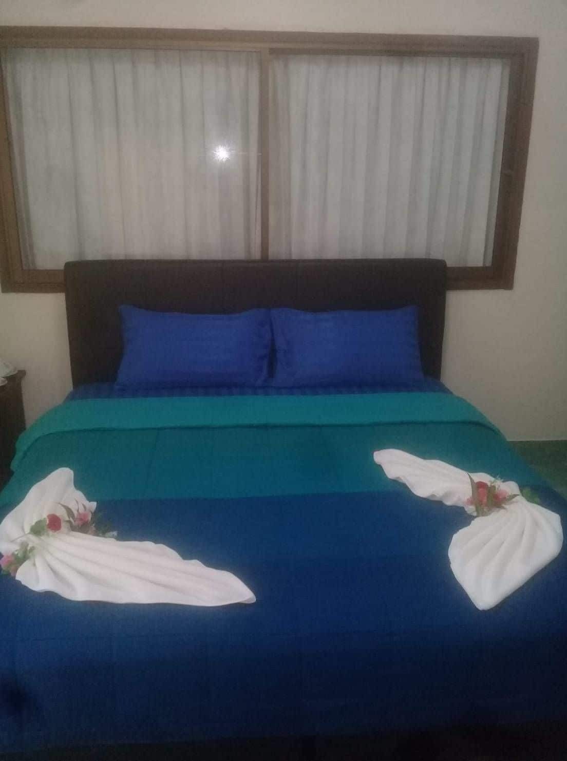 Maenam Lodge Мае Нам Екстериор снимка