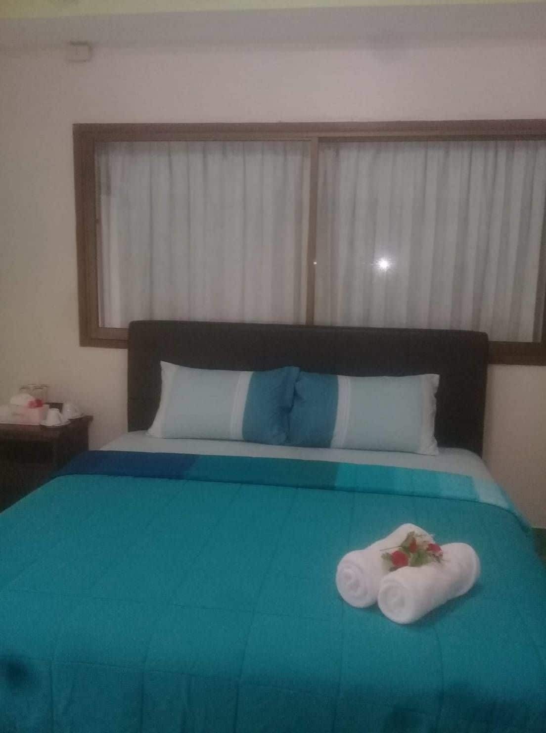 Maenam Lodge Мае Нам Екстериор снимка