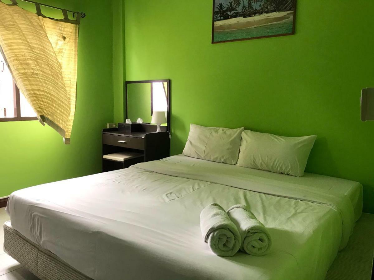 Maenam Lodge Мае Нам Екстериор снимка